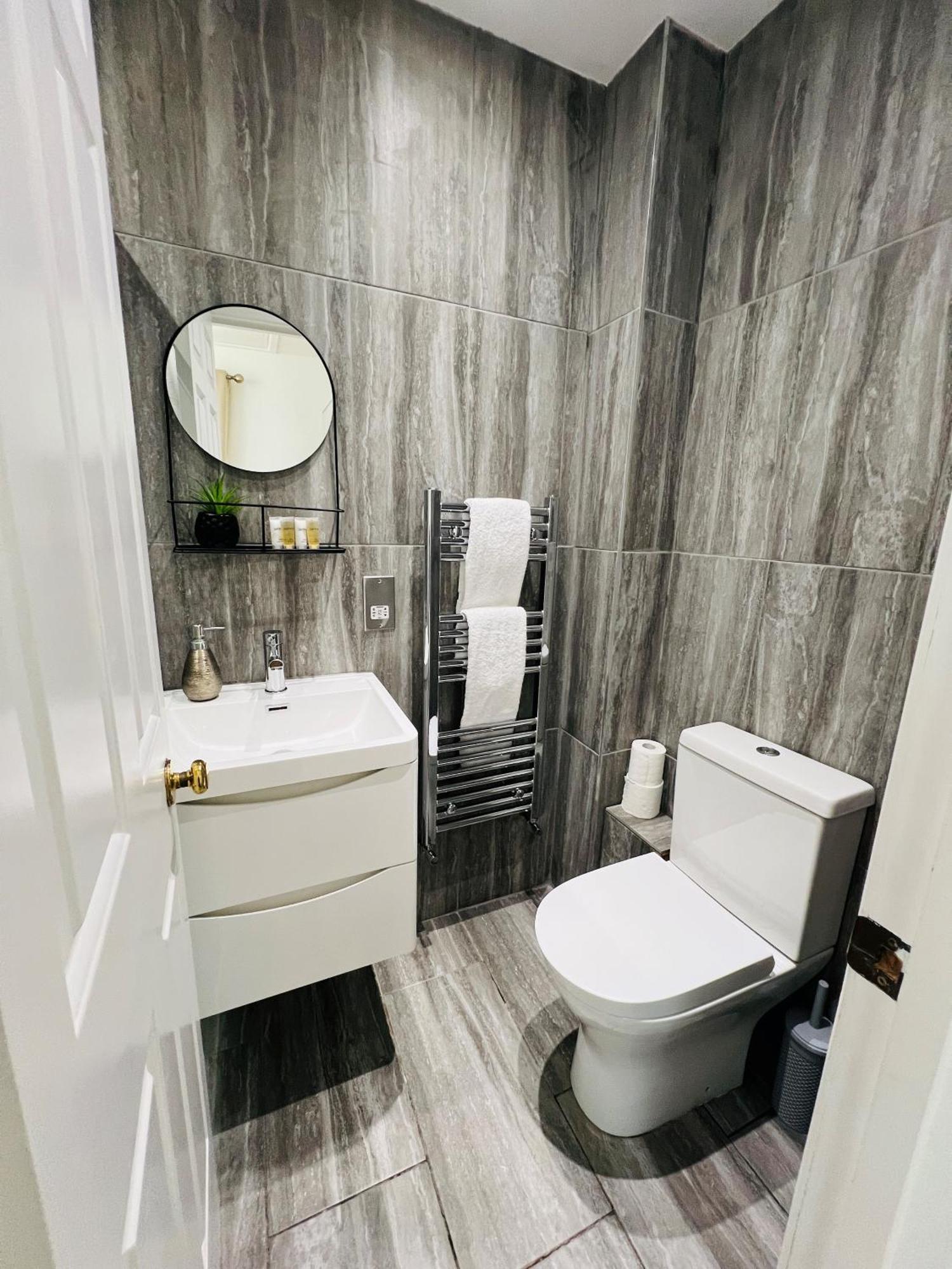 Studio Apartment London Bagian luar foto